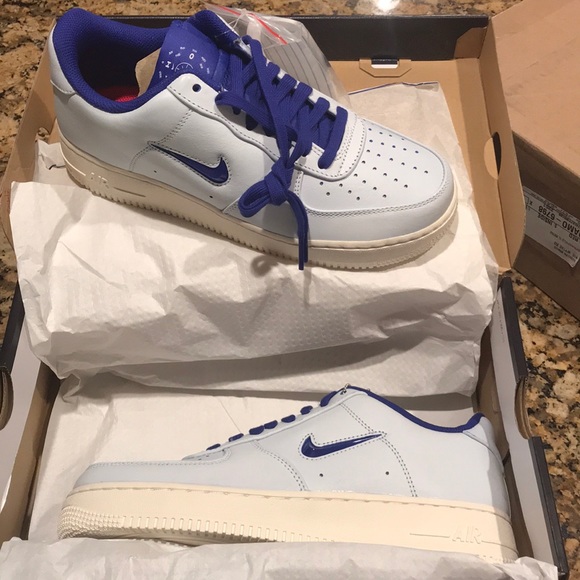 NIKE
AIR FORCE 1 '07 JEWEL PREMIUM - Picture 6 of 6